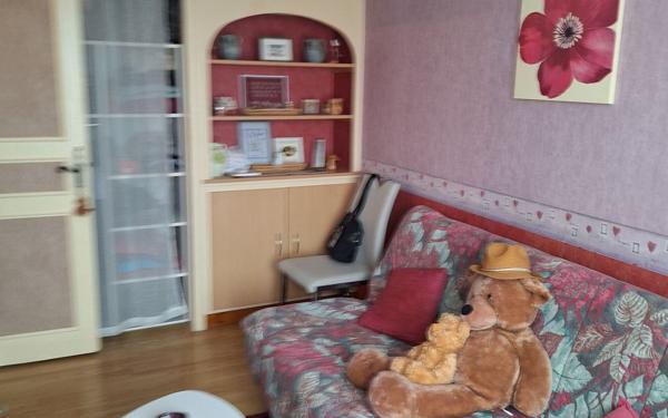 Maison à vendre    4 pièces •  Saint-Hilaire-de-Court