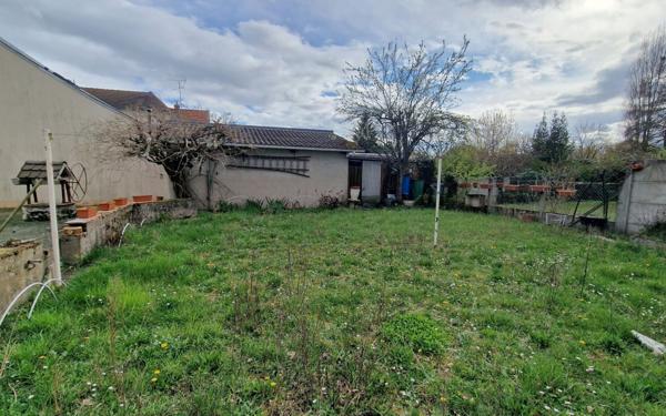 Maison à vendre    4 pièces • 76 m2 Fleury-les-Aubrais