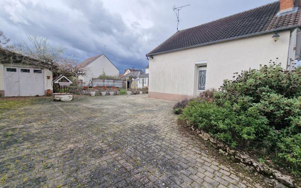 Maison à vendre    4 pièces • 76 m2 Fleury-les-Aubrais