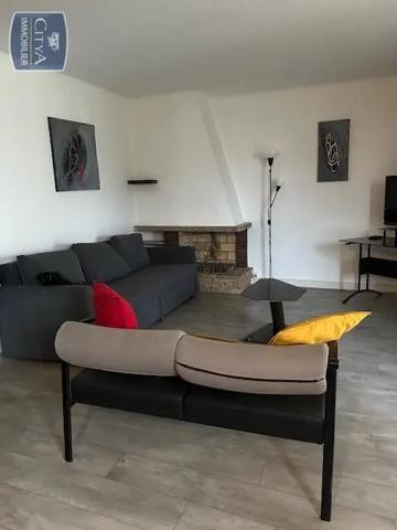Appartement à louer 4 pièces 68.96m² Dijon (21000)