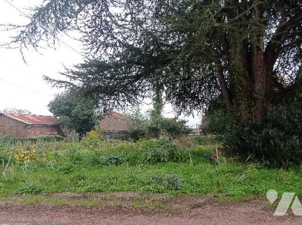 Maison dans un hameau à vendre