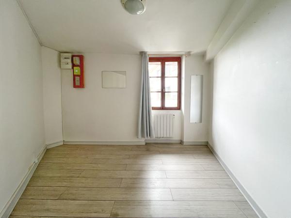 Chambéry - Appartement Type 2 bis  - 33,64 m²
