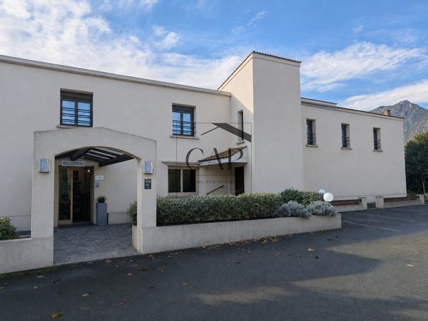 Moriani-Plage — Propriété de 351 m², plage et commerces à pied