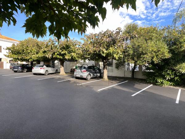 Moriani-Plage — Propriété de 351 m², plage et commerces à pied