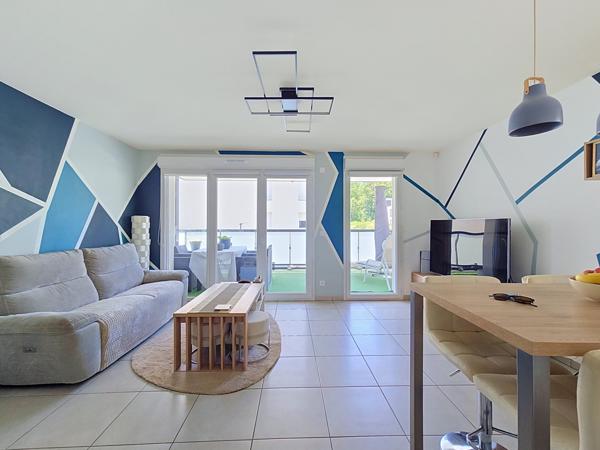 Appartement
         3 pièces
        - 62 m² Exclusivité 250 000 € *