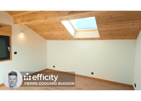 Maison
         7 pièces
        - 150 m² 750 000 € *