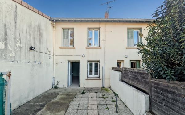 Maison à vendre    3 pièces • 94,71 m2 Pont-de-l'Isère
