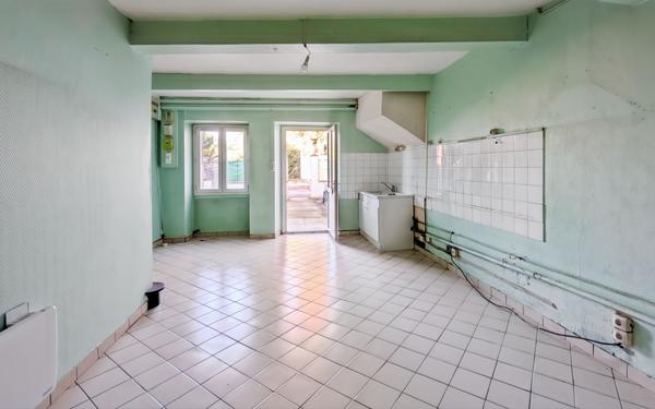 Maison à vendre    3 pièces • 94,71 m2 Pont-de-l'Isère