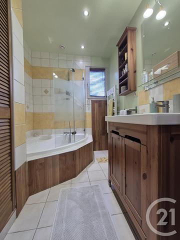 Maison à vendre  8 pièces - 197,50 m2 BAGNOLES DE L ORNE NORMANDIE - 61