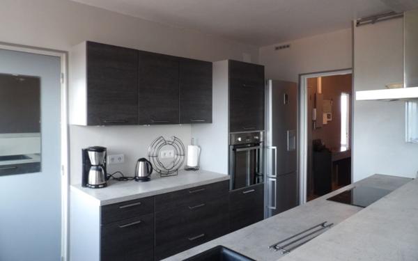 Appartement à vendre    4 pièces • 79 m2 Mérignac