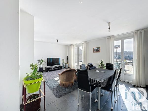 Maison à vendre 6 pièces 101 m² Mogneville