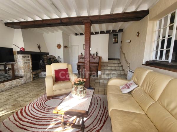 Dpt Val d'Oise (95), à vendre maison en pierres à AUVERS SUR OISE - 160 m2 habitable - Terrain 600 m2