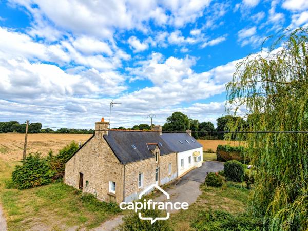 Maison à vendre proche Pontivy – 85 m² – 2 chambres – terrain 807 m² – garage – fort potentiel