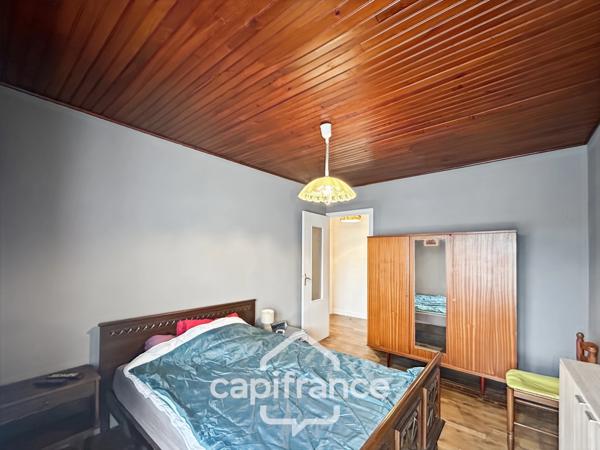 Maison à vendre proche Pontivy – 85 m² – 2 chambres – terrain 807 m² – garage – fort potentiel