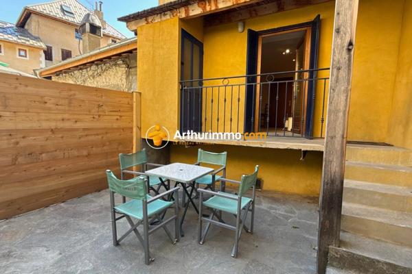 Location                                                      Appartement
                        
                     1 pièces                      16 m2                     à Guillestre