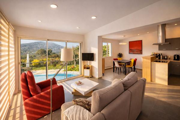 Maison La Gaude 7 pièces 185 m2