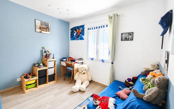 Maison à vendre    7 pièces • 162,81 m2 La Calmette