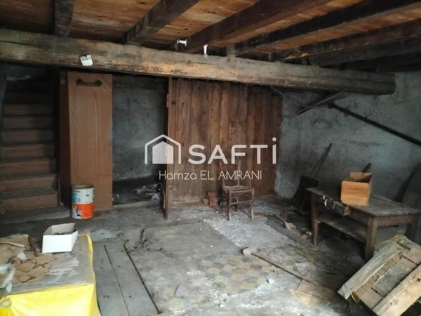 Maison de ville à rénover fort potentiel