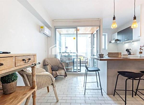 Beau T2 avec une agréables loggia