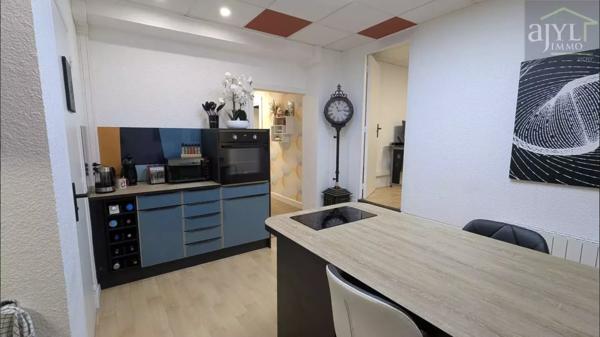 Appartement
         4 pièces
        - 107 m² 169 000 € *