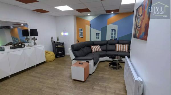 Appartement
         4 pièces
        - 107 m² 169 000 € *