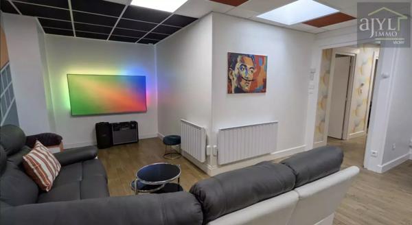 Appartement
         4 pièces
        - 107 m² 169 000 € *