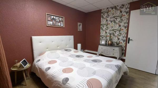 Appartement
         4 pièces
        - 107 m² 169 000 € *