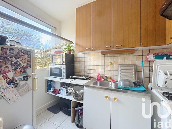 Location appartement 1 pièce 33 m² Saint-Maur-des-Fossés