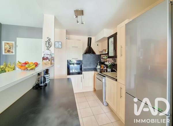 Appartement à vendre 4 pièces 78 m² Crécy-la-Chapelle