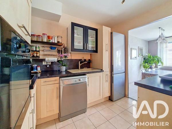 Appartement à vendre 4 pièces 78 m² Crécy-la-Chapelle