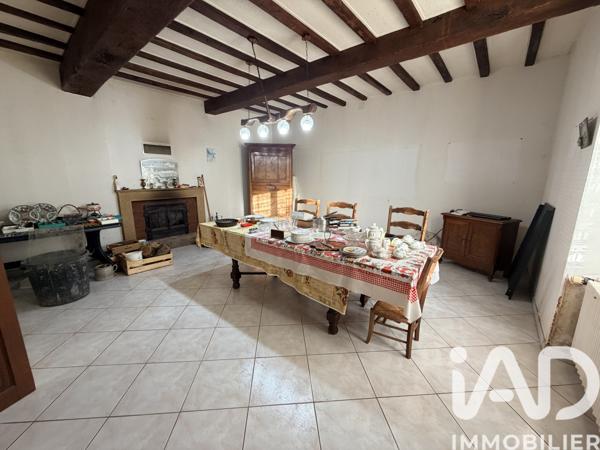 Maison à vendre 9 pièces 215 m² Chantonnay