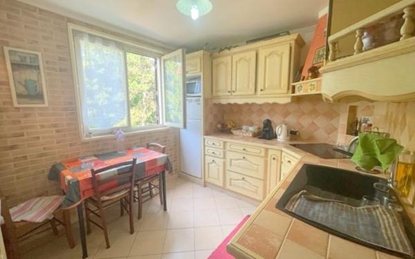 Appartement à vendre    3 pièces • 67,69 m2 Drancy