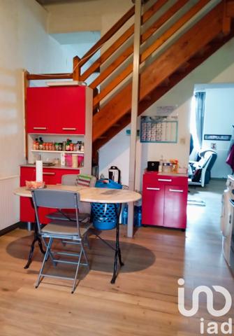 Appartement 4 pièces de 86 m² à Castelmayran (82210)