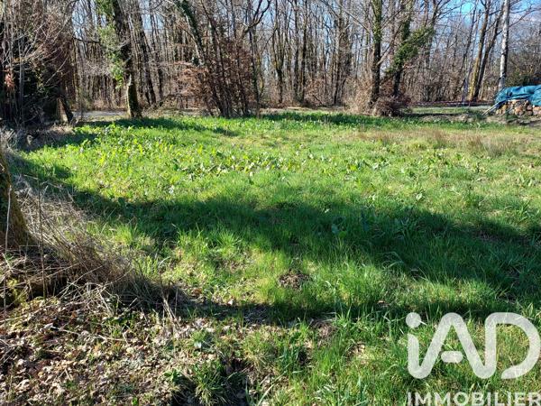 Terrain à vendre 1 466 m² Terres-de-Haute-Charente