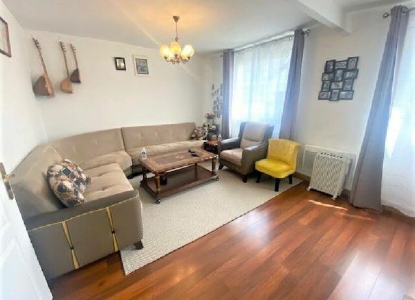 Maison à vendre    3 pièces •  Le Bourget