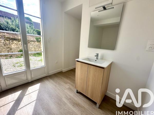 Location appartement 2 pièces 33 m² Villeneuve-l'Archevêque