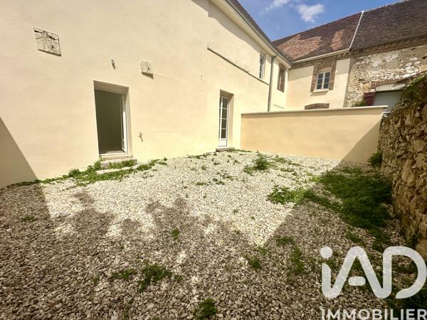 Location appartement 2 pièces 33 m² Villeneuve-l'Archevêque