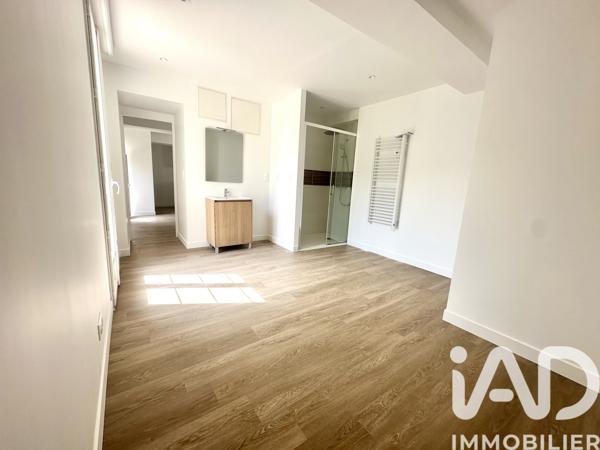 Location appartement 2 pièces 33 m² Villeneuve-l'Archevêque