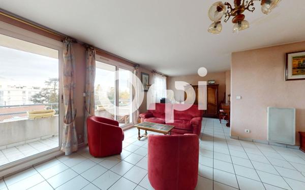 Appartement à vendre    3 pièces • 111,29 m2 Bron