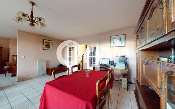 Appartement à vendre    3 pièces • 111,29 m2 Bron