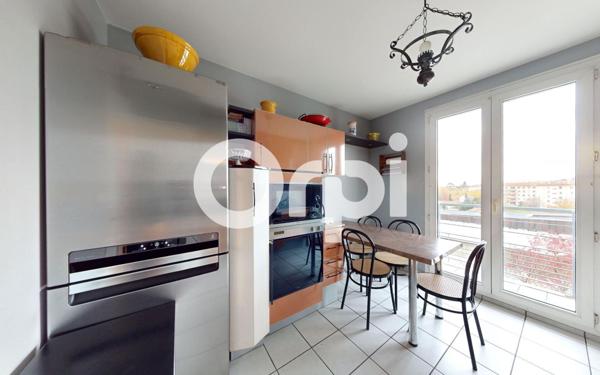 Appartement à vendre    3 pièces • 111,29 m2 Bron