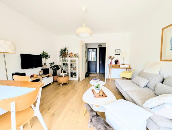 Appartement
         3 pièces
        - 63 m² Exclusivité 305 000 € *