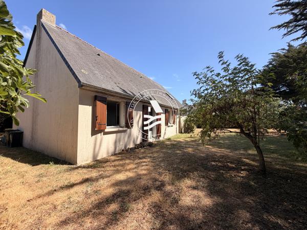 MAISON A RENOVER - TERRAIN CONSTRUCTIBLE - ANSE DE KERPENHIR