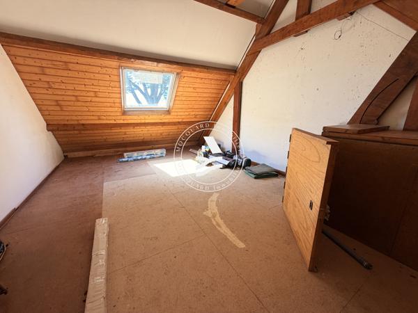 MAISON A RENOVER - TERRAIN CONSTRUCTIBLE - ANSE DE KERPENHIR