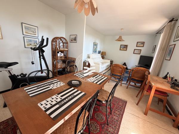 MAISON A RENOVER - TERRAIN CONSTRUCTIBLE - ANSE DE KERPENHIR