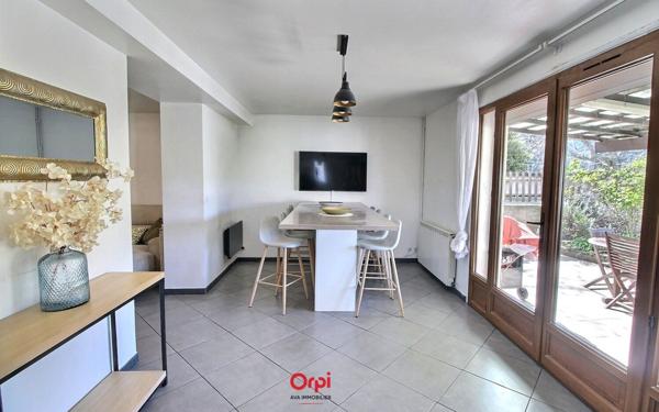 Maison à vendre    4 pièces •  Aubagne