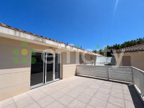 Appartement
         3 pièces
        - 63 m² Exclusivité 315 000 € *