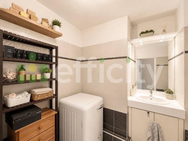 Appartement
         3 pièces
        - 63 m² Exclusivité 315 000 € *