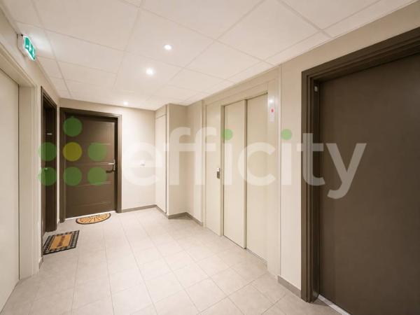 Appartement
         3 pièces
        - 63 m² Exclusivité 315 000 € *