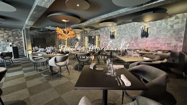LAGUIOLE – Vente murs et fonds de commerce Hôtel-Restaurant